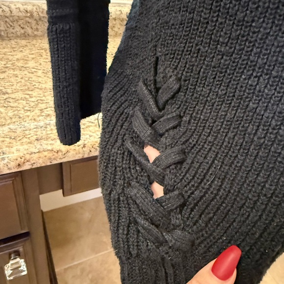 Express black knit sweater 🖤 size small - Picture 4 of 7